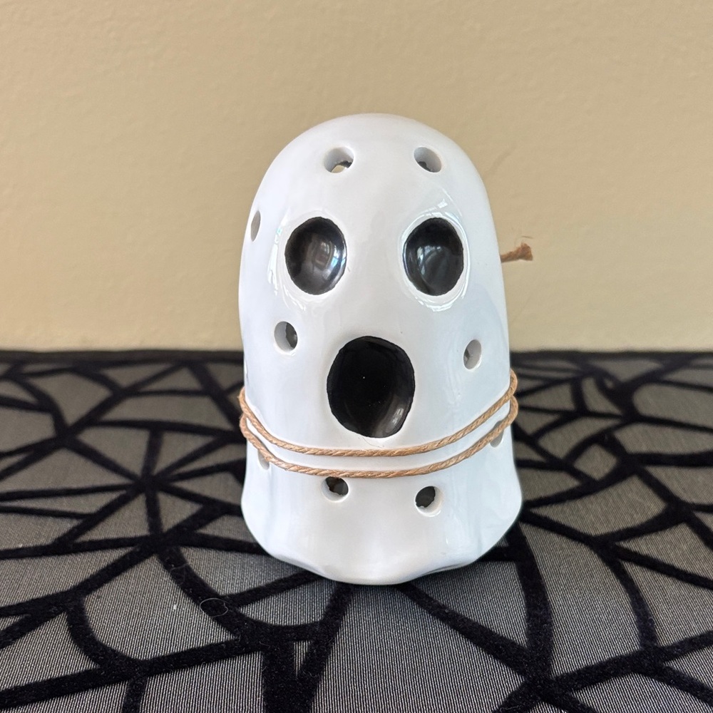 Mud Pie Small White Ceramic Lighted Ghost NWT